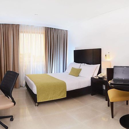 Hotel Millenium Barrancabermeja Kültér fotó