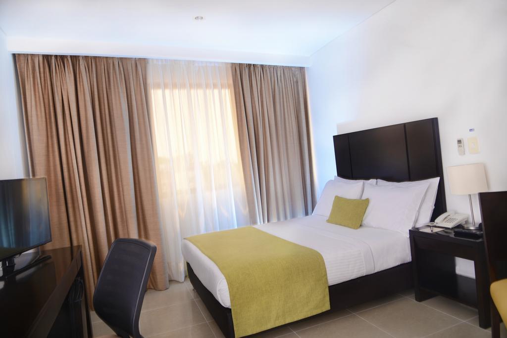 Hotel Millenium Barrancabermeja Kültér fotó
