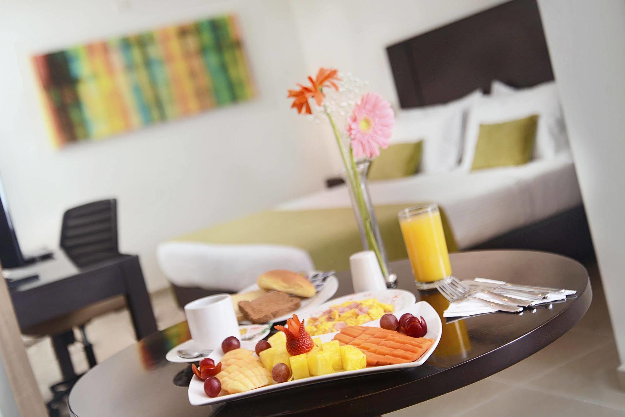 Hotel Millenium Barrancabermeja Kültér fotó